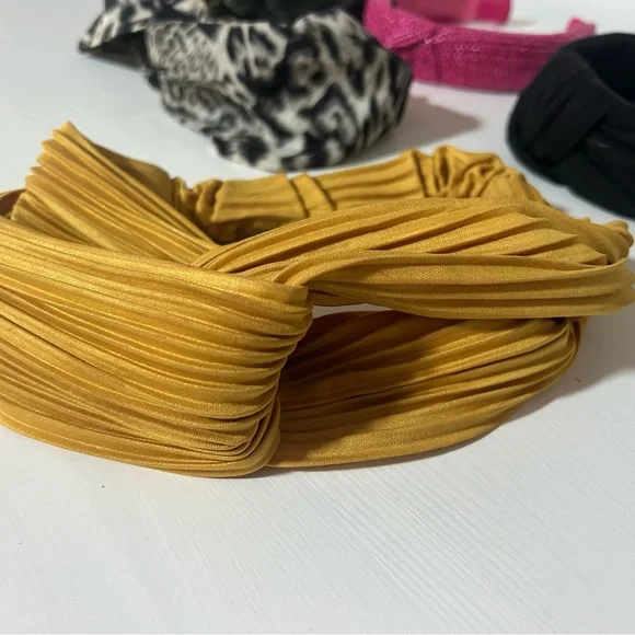 Head bands - Picture 3 of 5